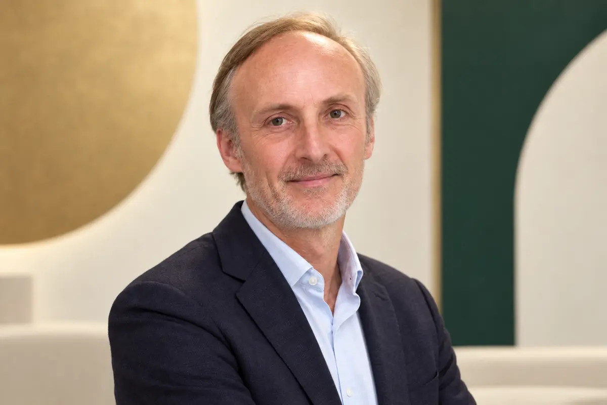 Portrait éditorial généré de Bertrand Stephann