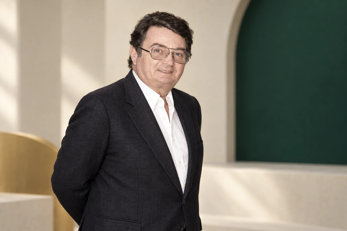 Portrait éditorial généré de Jacques Courtin-Clarins