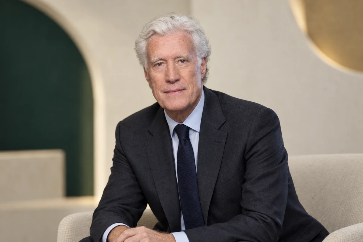 Portrait éditorial généré de Jean-François Decaux