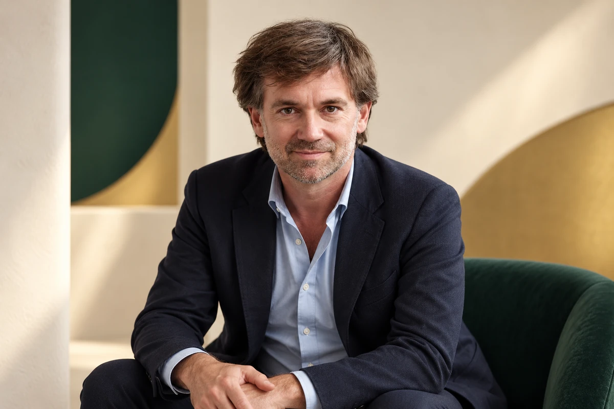 Portrait éditorial généré de Olivier Mathiot
