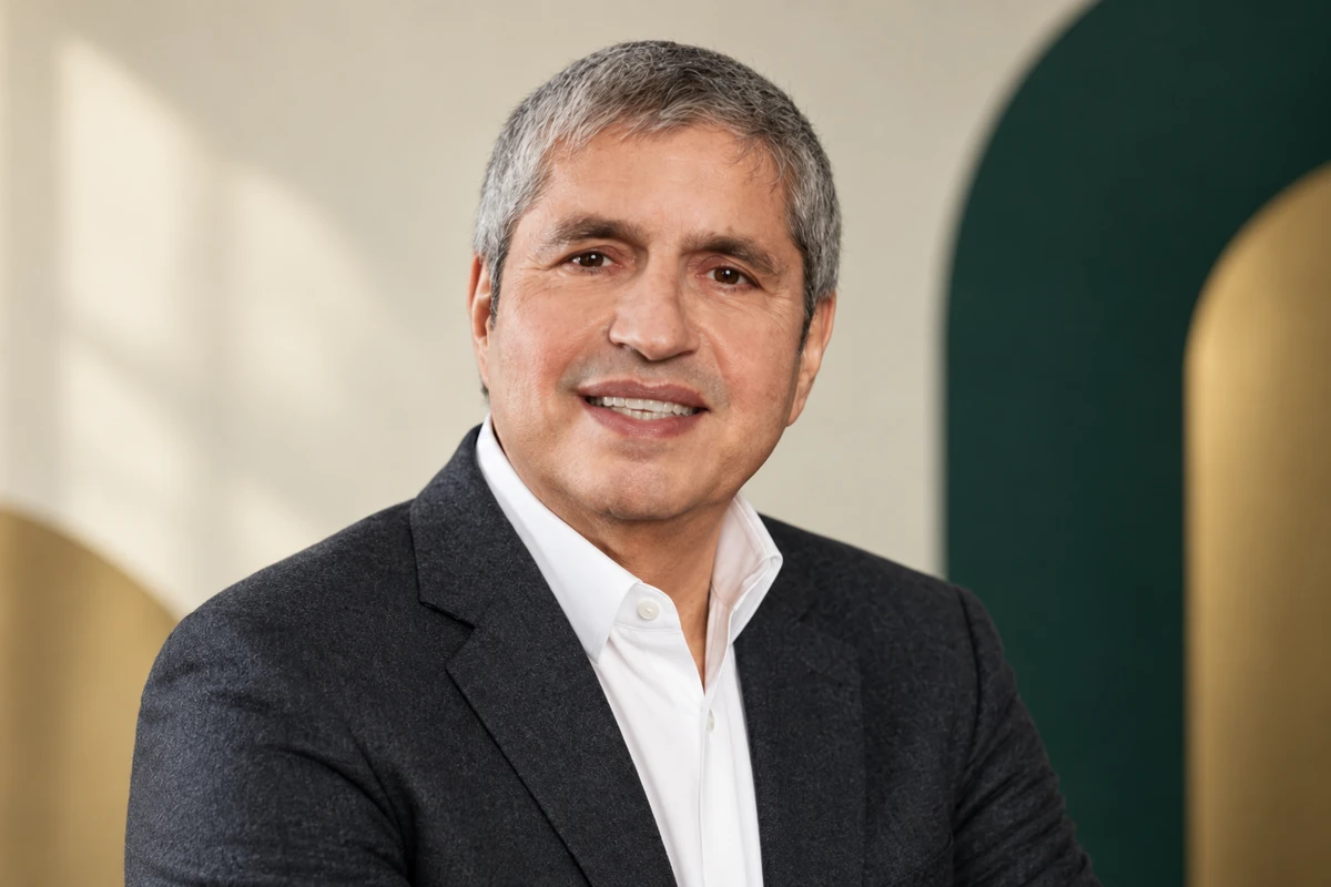 Portrait éditorial généré de Patrick Pariente
