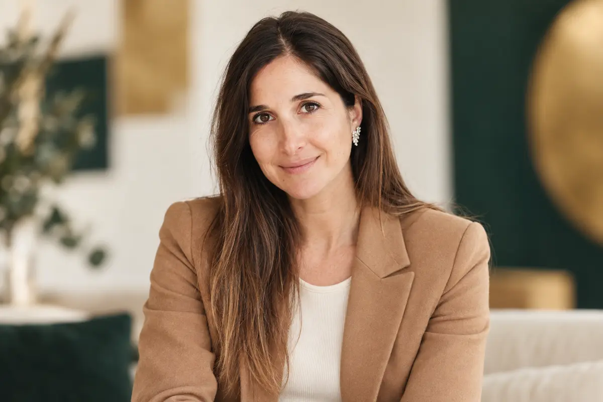 Portrait éditorial généré de Pauline Laigneau