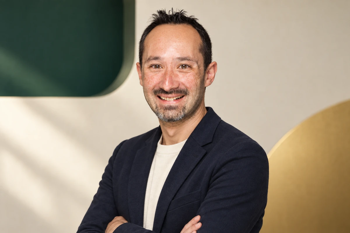 Portrait éditorial généré de Sébastien Borget