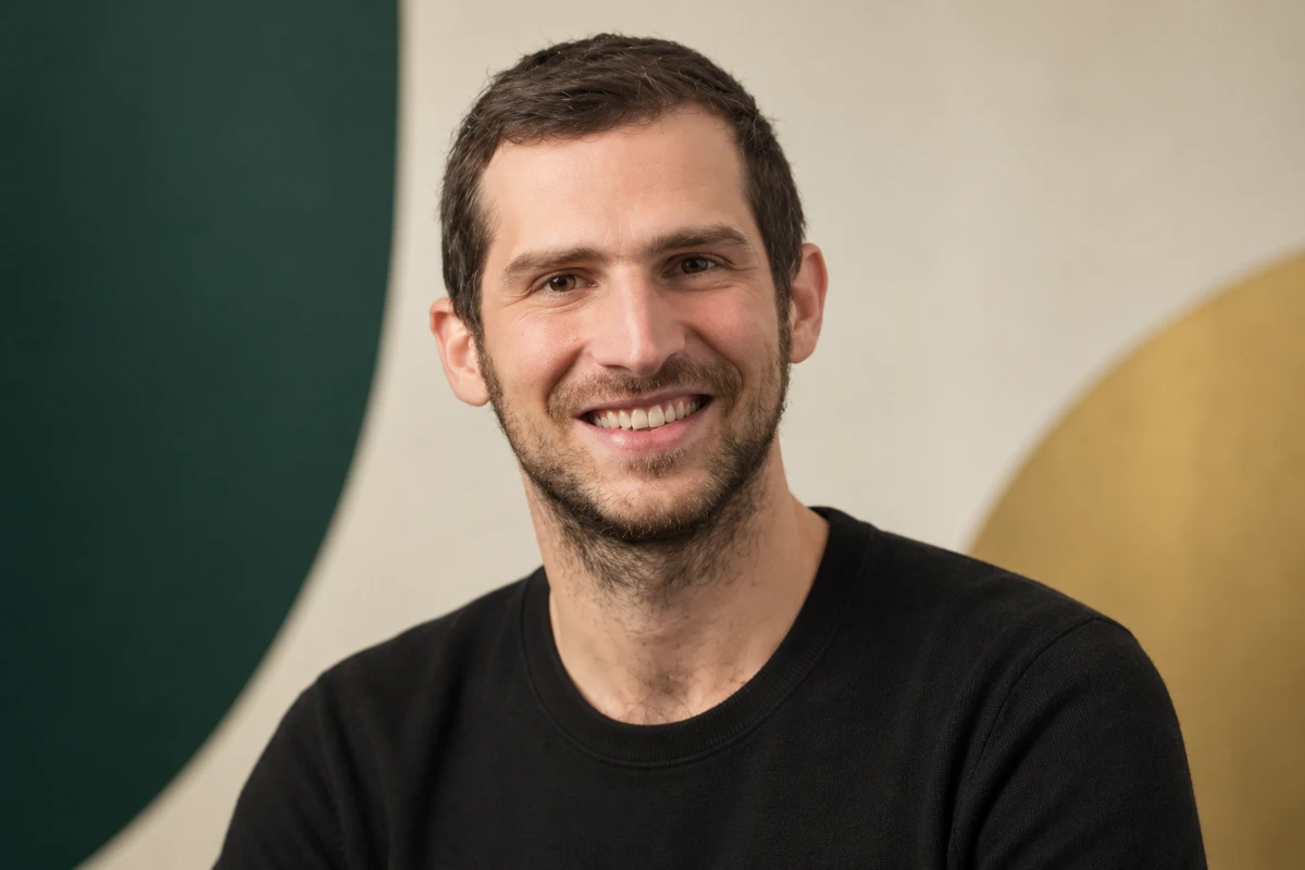 Portrait éditorial généré de Steve Abou Rjeily